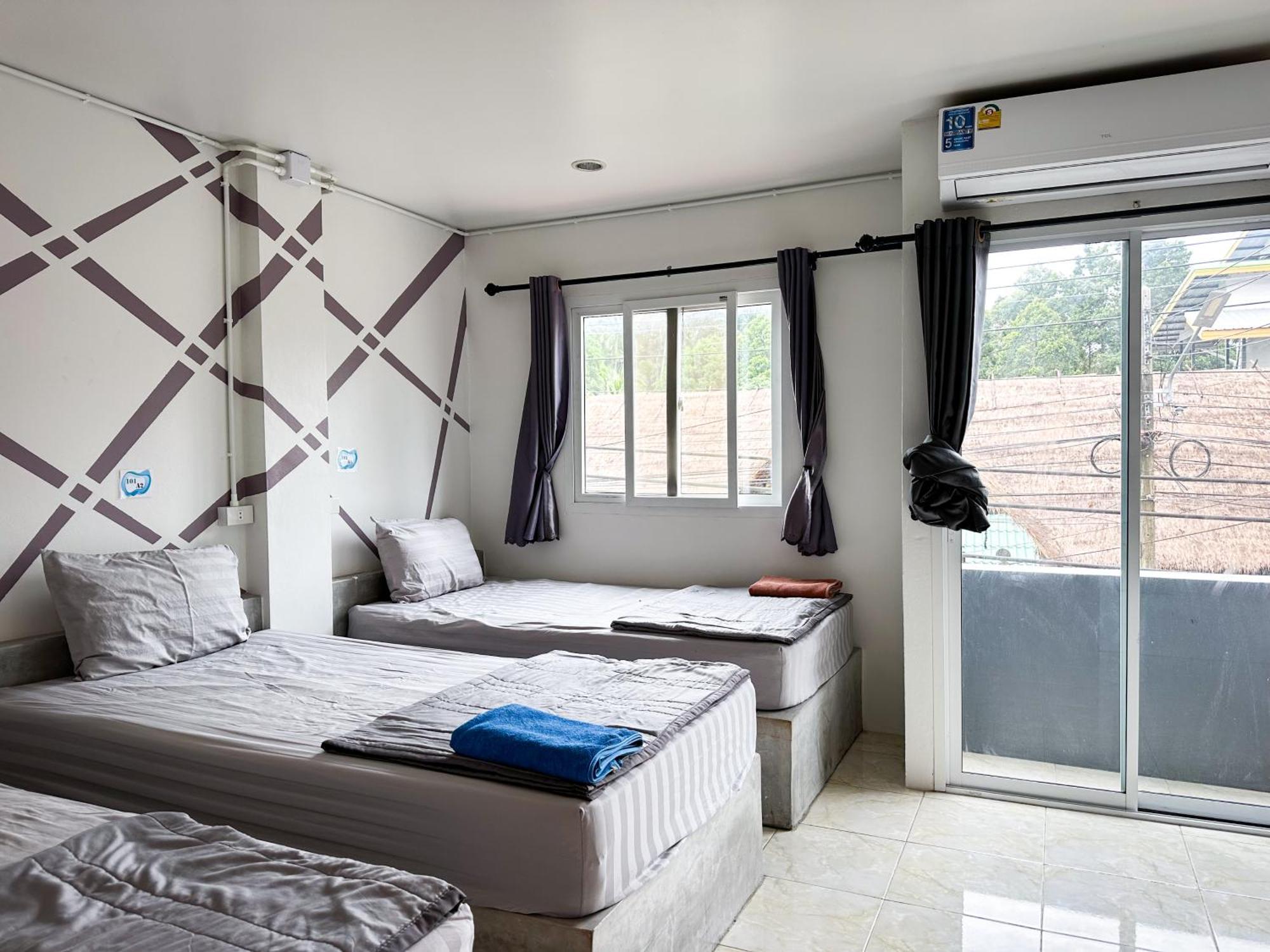 Hostel Lucky House Ko Tao Exterior foto